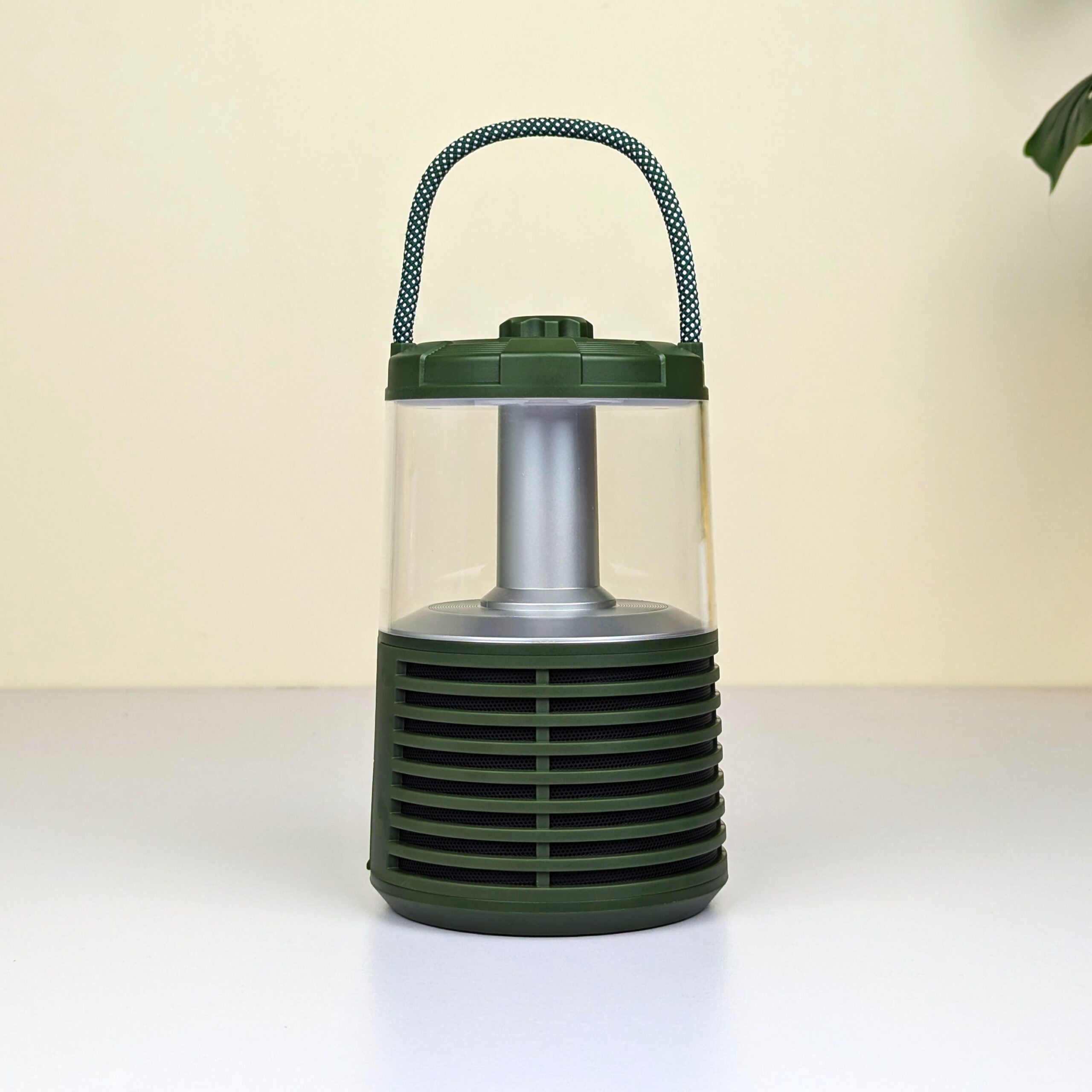 3-in-1 NewRixing Camping Lantern Wireless Speaker